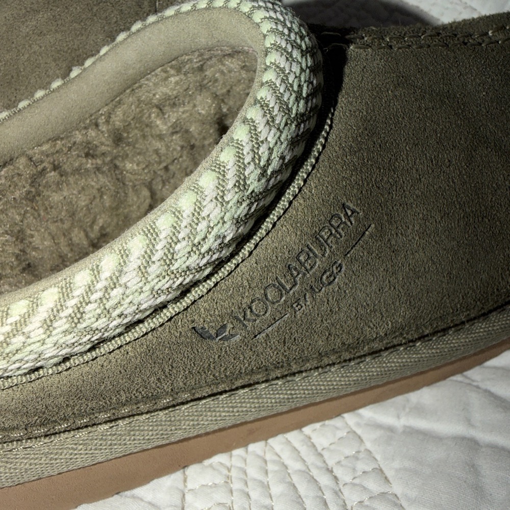 Koolaburra by UGG KIDS Sz 12 Burree Olive Green Slip on Slippers - Picture 2 of 9
